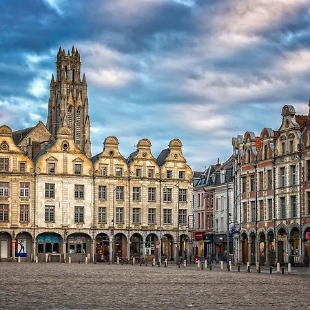 Jardin De La Prefecture Apartment Arras Exterior photo